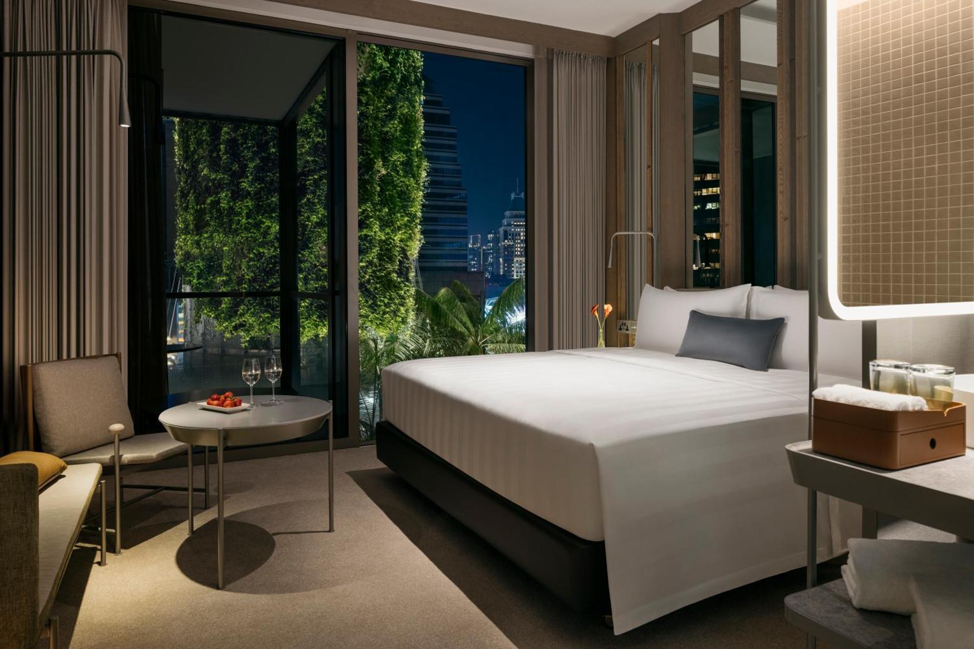 Pan Pacific Orchard Hotel Singapore Exterior photo Deluxe Room