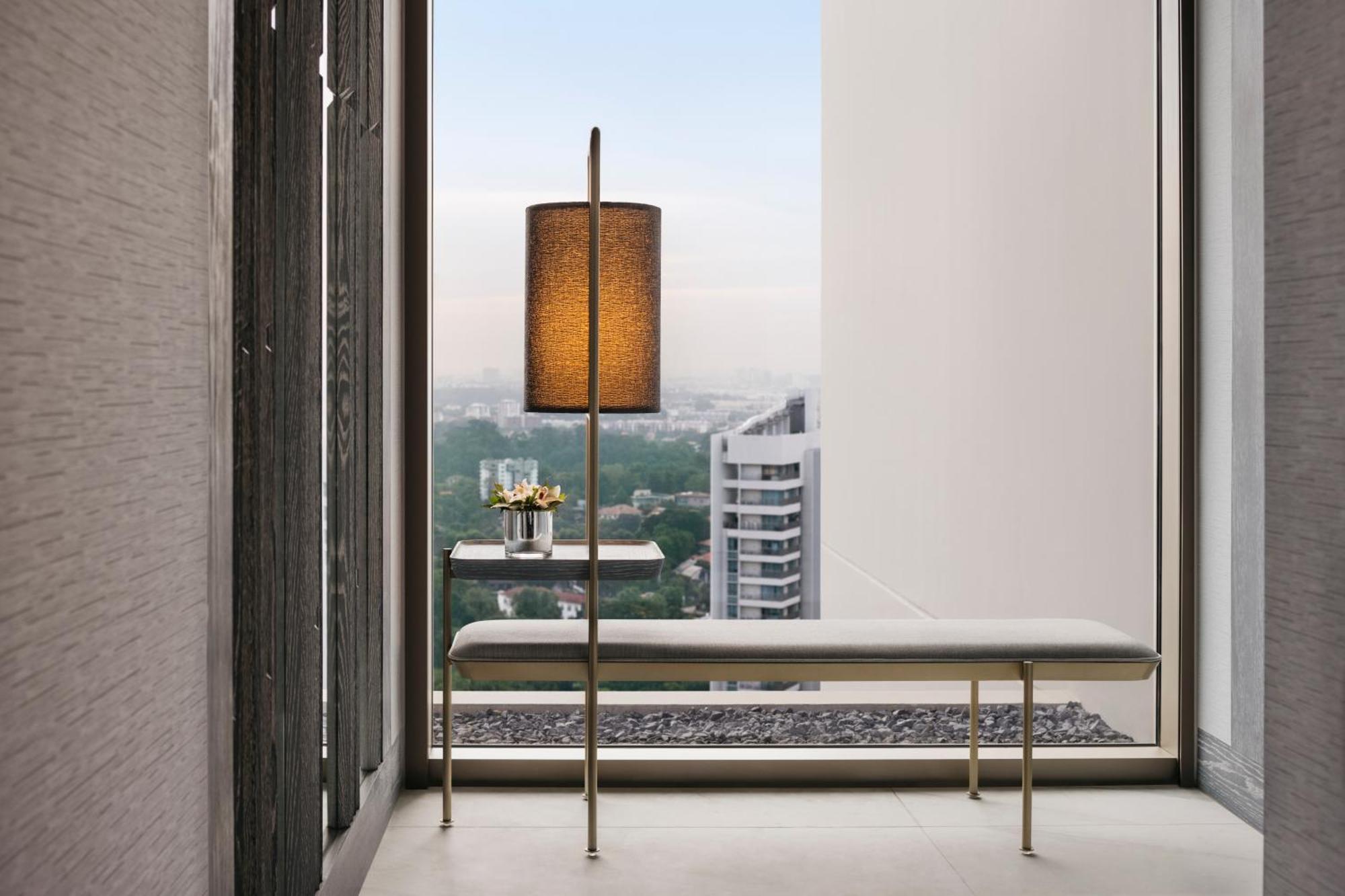 Pan Pacific Orchard Hotel Singapore Exterior photo A floor lamp