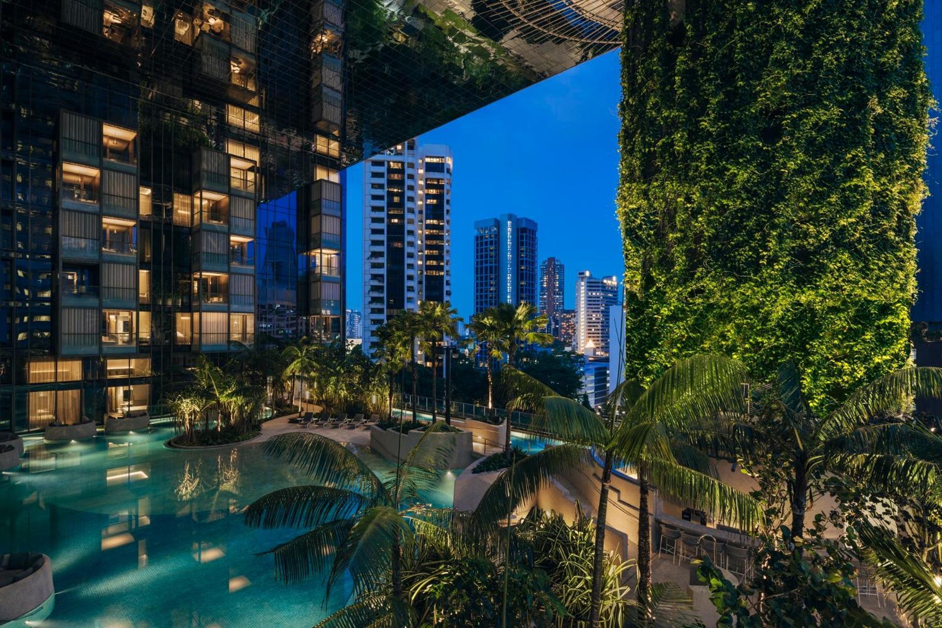 Pan Pacific Orchard Hotel Singapore Exterior photo The Park