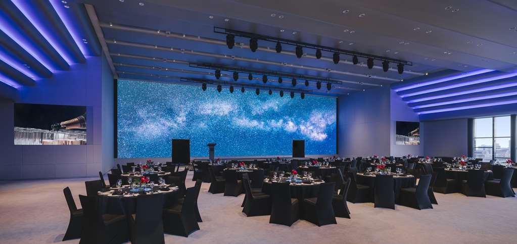 Pan Pacific Orchard Hotel Singapore Facilities photo The ballroom